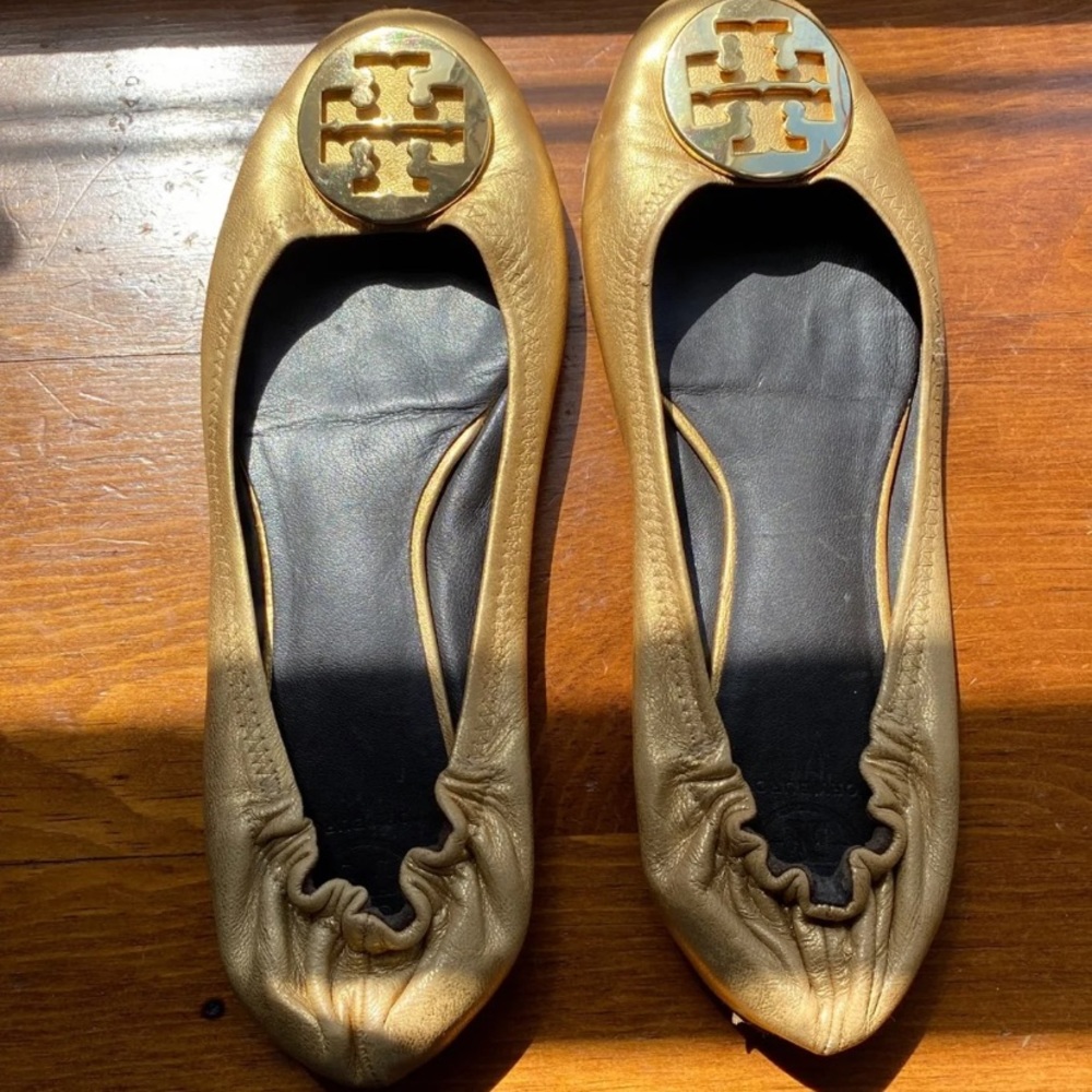 Tory Burch Reba Gold Flats Size 10.5
